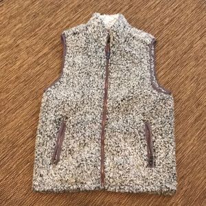 NWOT True Grit Vest Size small